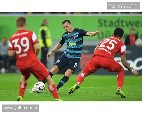 坎布尔主场迎战邓伯什双方争夺关键三分激战即将上演